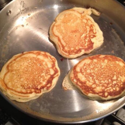 Best Buttermilk Pancakes EVER